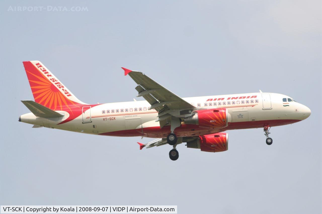 VT-SCK, 2007 Airbus A319-112 C/N 3344, Final approach