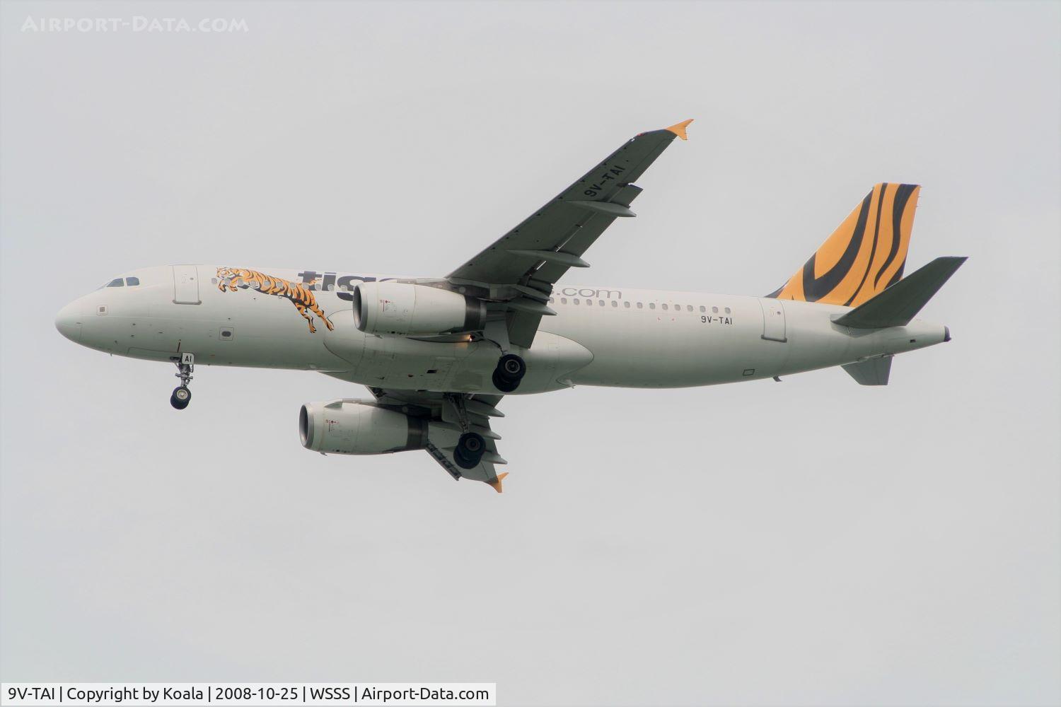 9V-TAI, 2006 Airbus A320-232 C/N 2982, Final approach