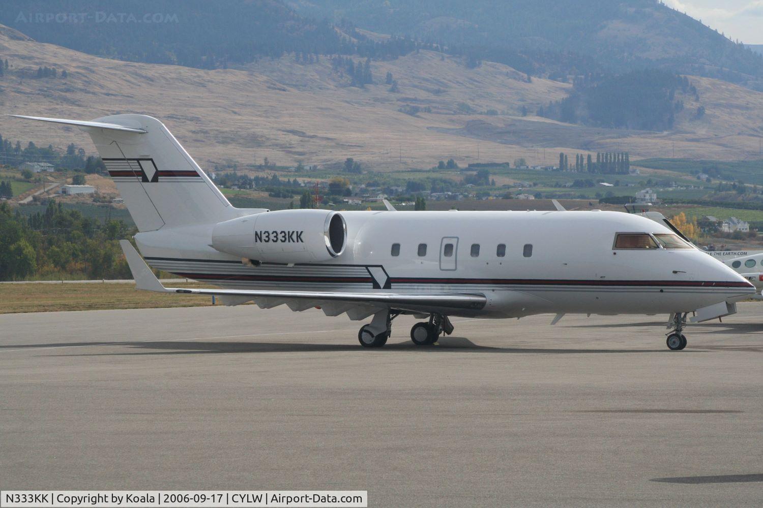 N333KK, 1983 Canadair Challenger 600 (CL-600-1A11) C/N 1082, Resting on the apron