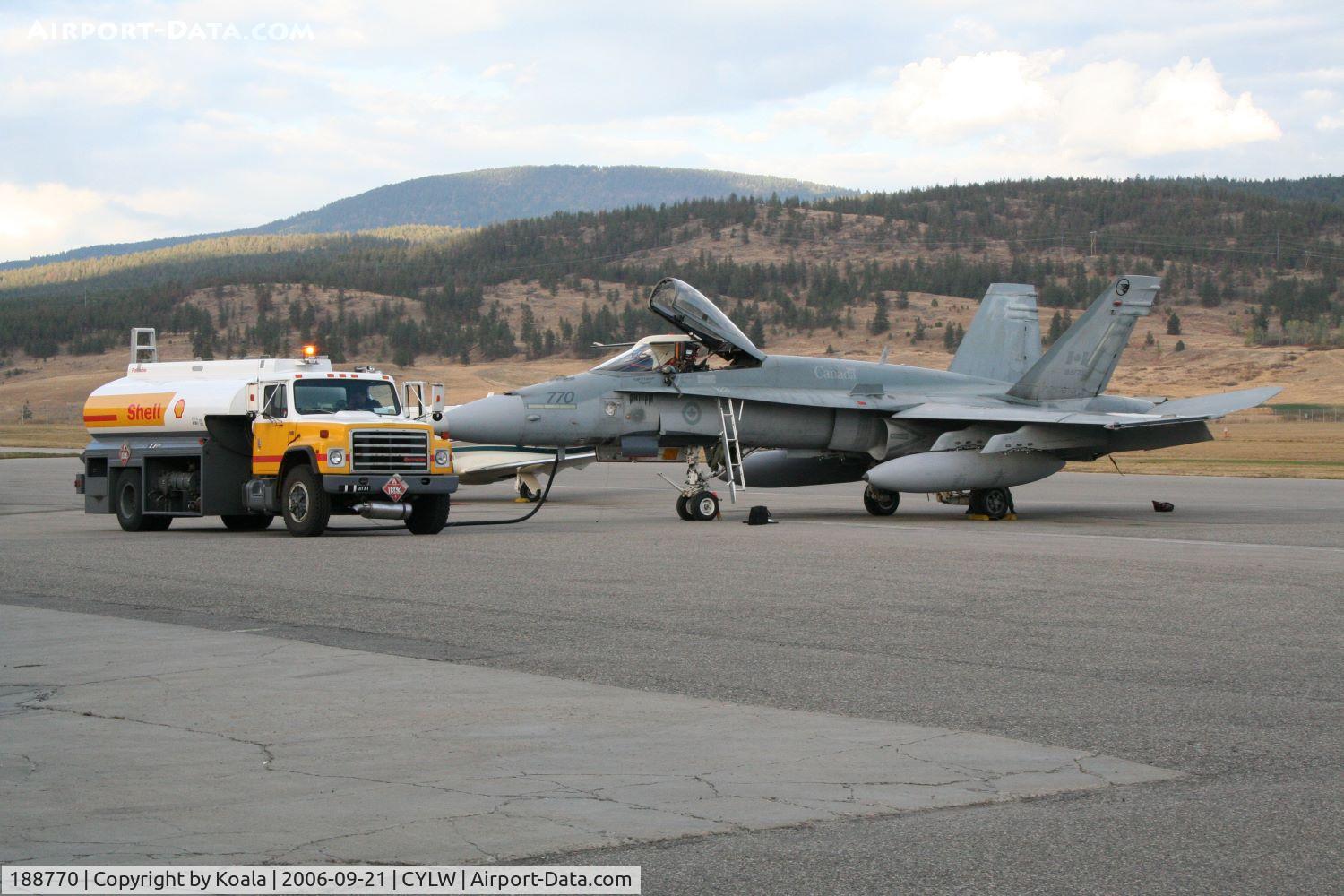 188770, 1986 McDonnell Douglas CF-188A Hornet C/N 0491/A406, Surprise, surprise