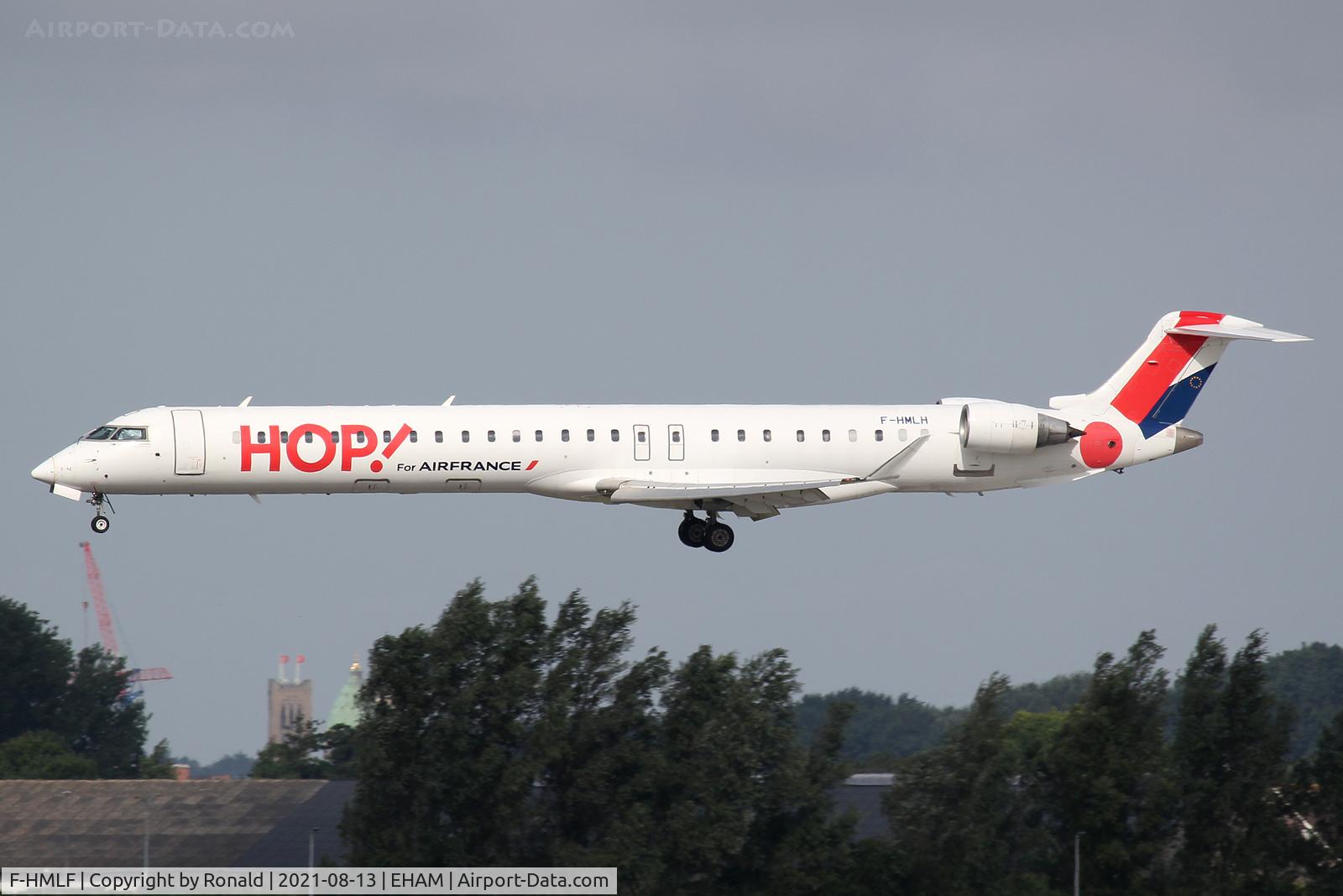 F-HMLF, 2010 Bombardier CRJ-1000EL NG (CL-600-2E25) C/N 19010, at spl