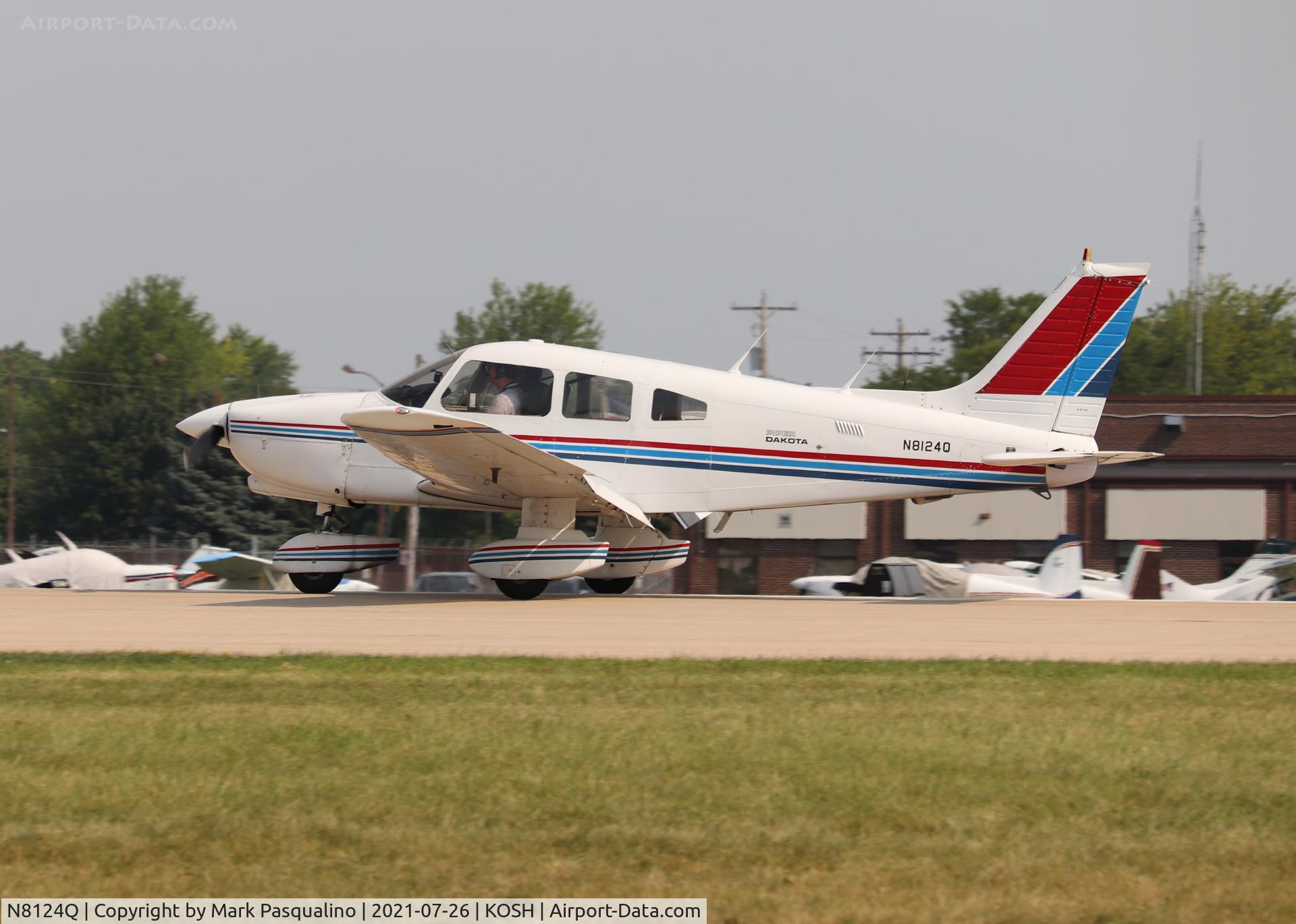N8124Q, 1979 Piper PA-28-236 Dakota C/N 28-8011039, Piper PA-28-236