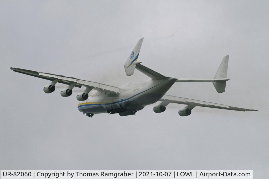 UR-82060, 1988 Antonov An-225 Mriya C/N 19530503763, Antonov Airlines Antonov An-225