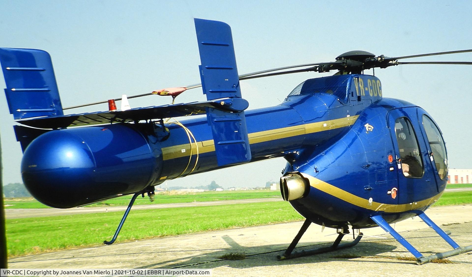 VR-CDC, McDonnell Douglas MD-520N C/N LN050, Slide scan