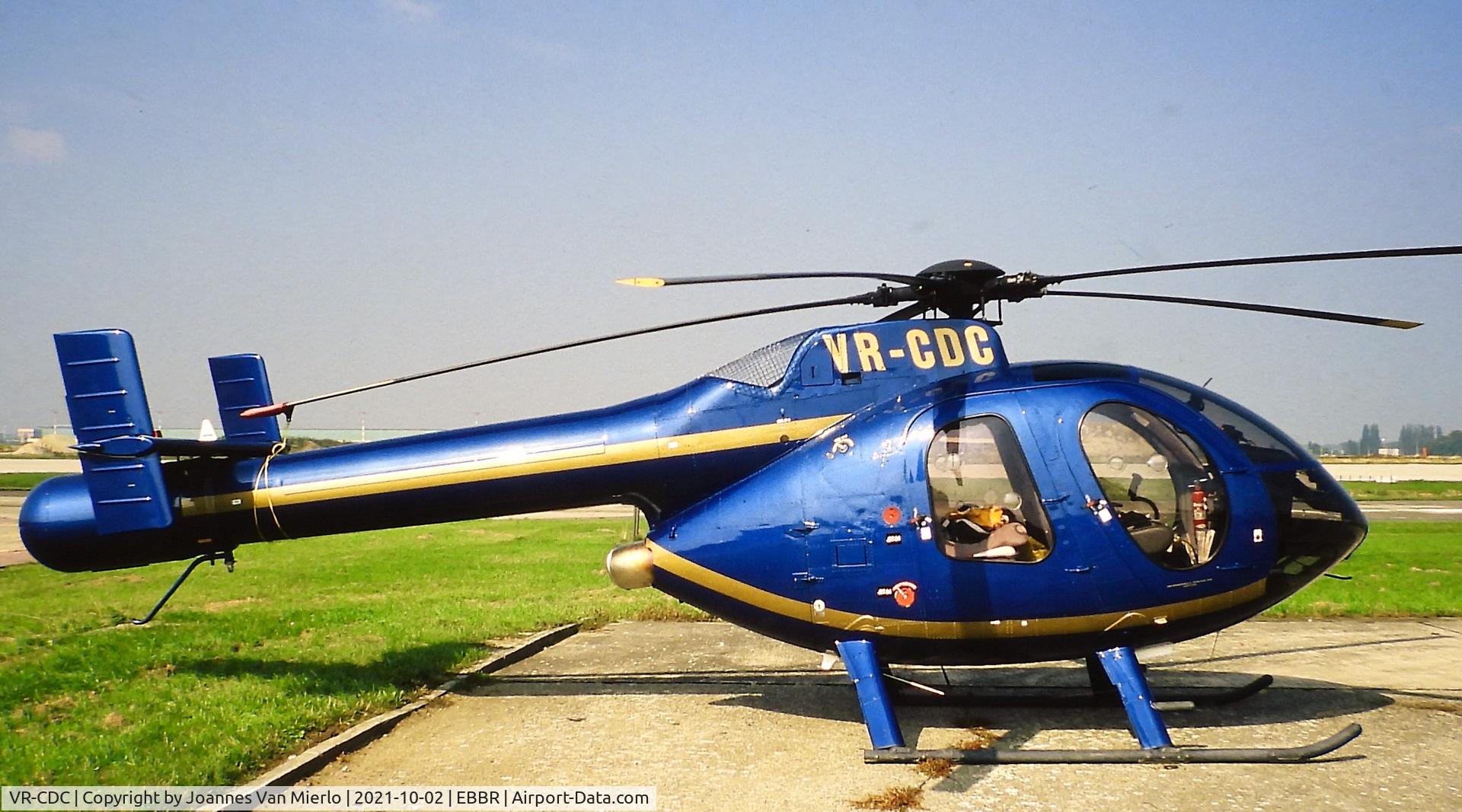 VR-CDC, McDonnell Douglas MD-520N C/N LN050, Slide scan