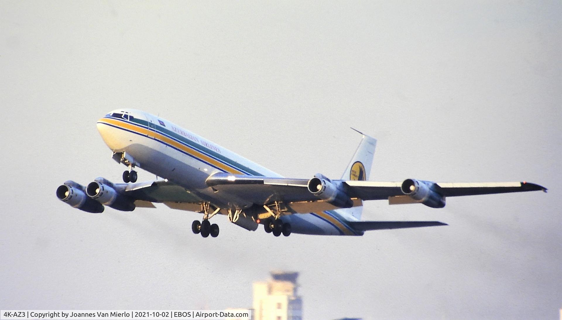 4K-AZ3, Boeing 707-341C C/N 19321, Slide scan