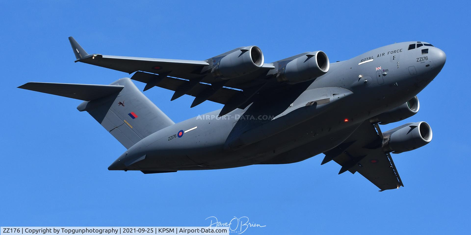 ZZ176, 2008 Boeing C-17A Globemaster III C/N F-190, ASCOT6669 departs off RW16