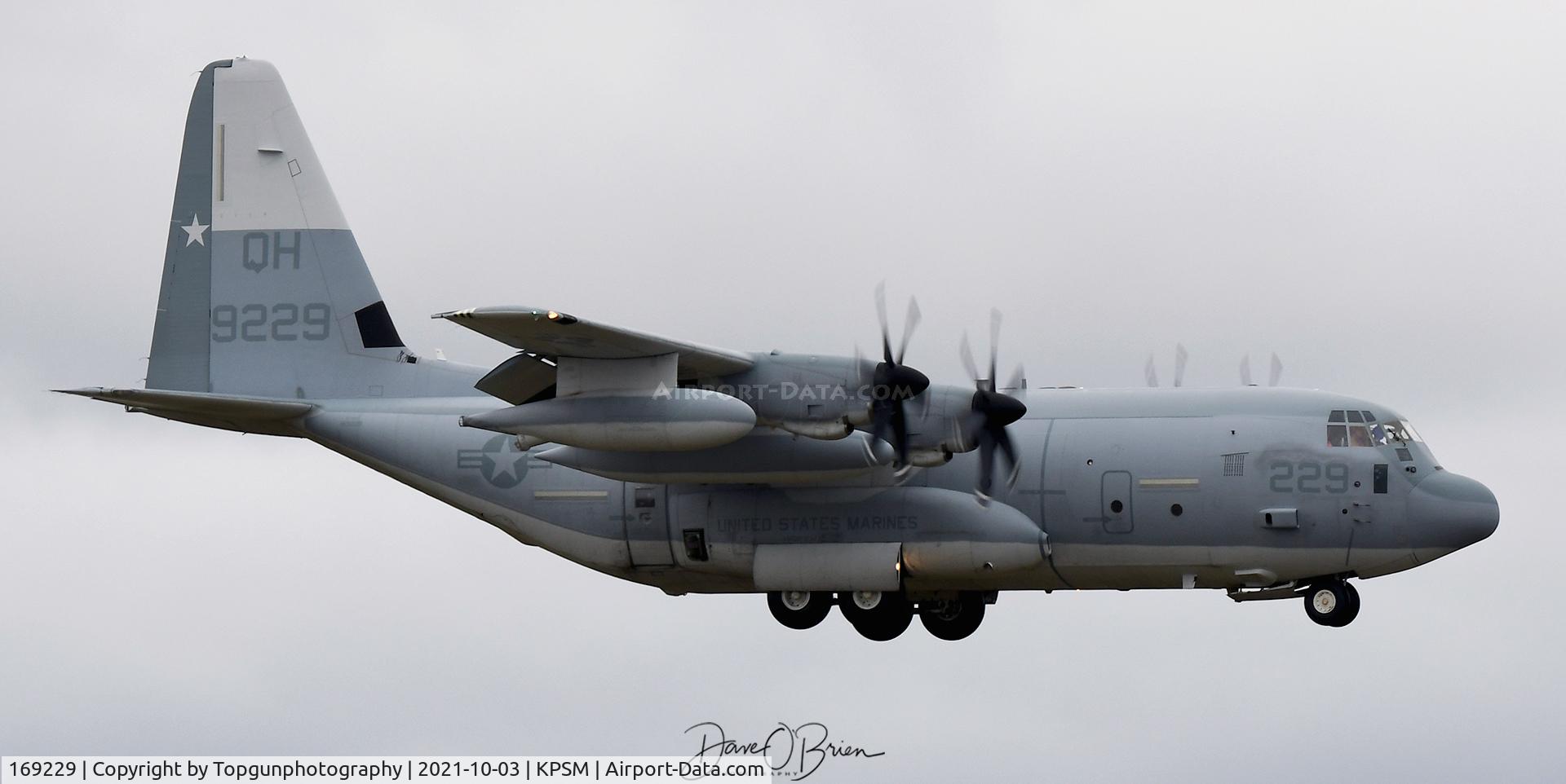 169229, 2017 Lockheed Martin KC-130J Hercules Hercules C/N 382-5820, RANGER71 coming in to land RW34