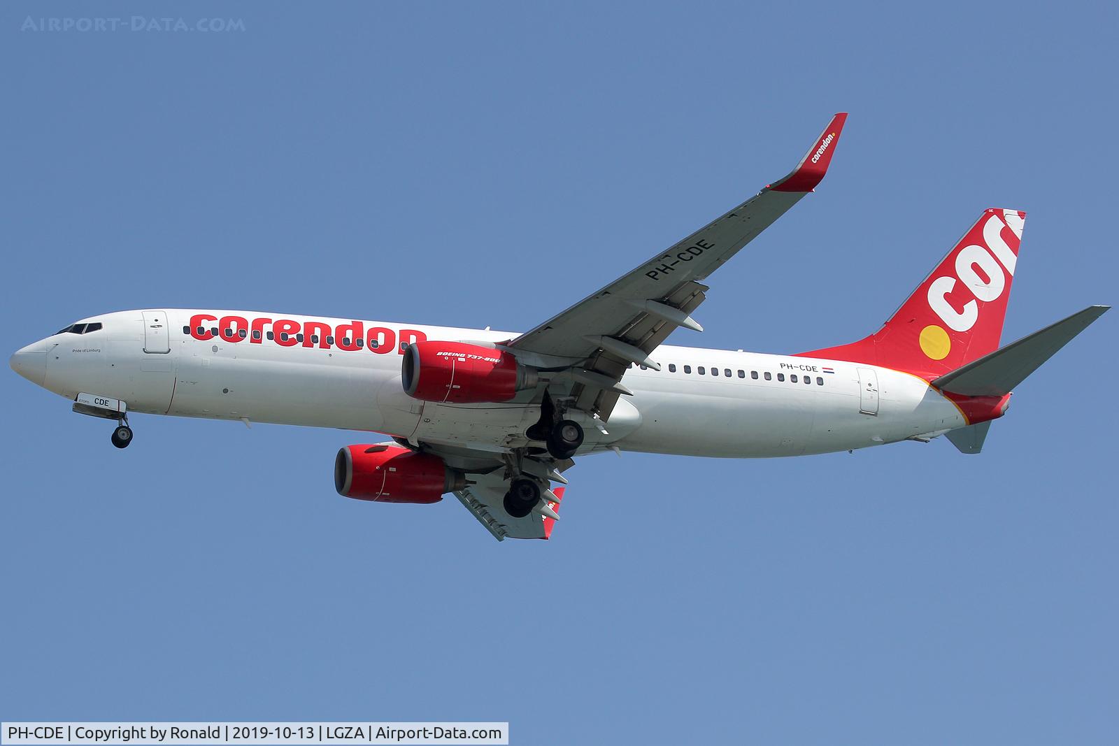 PH-CDE, 2008 Boeing 737-86Q C/N 35795, at zth