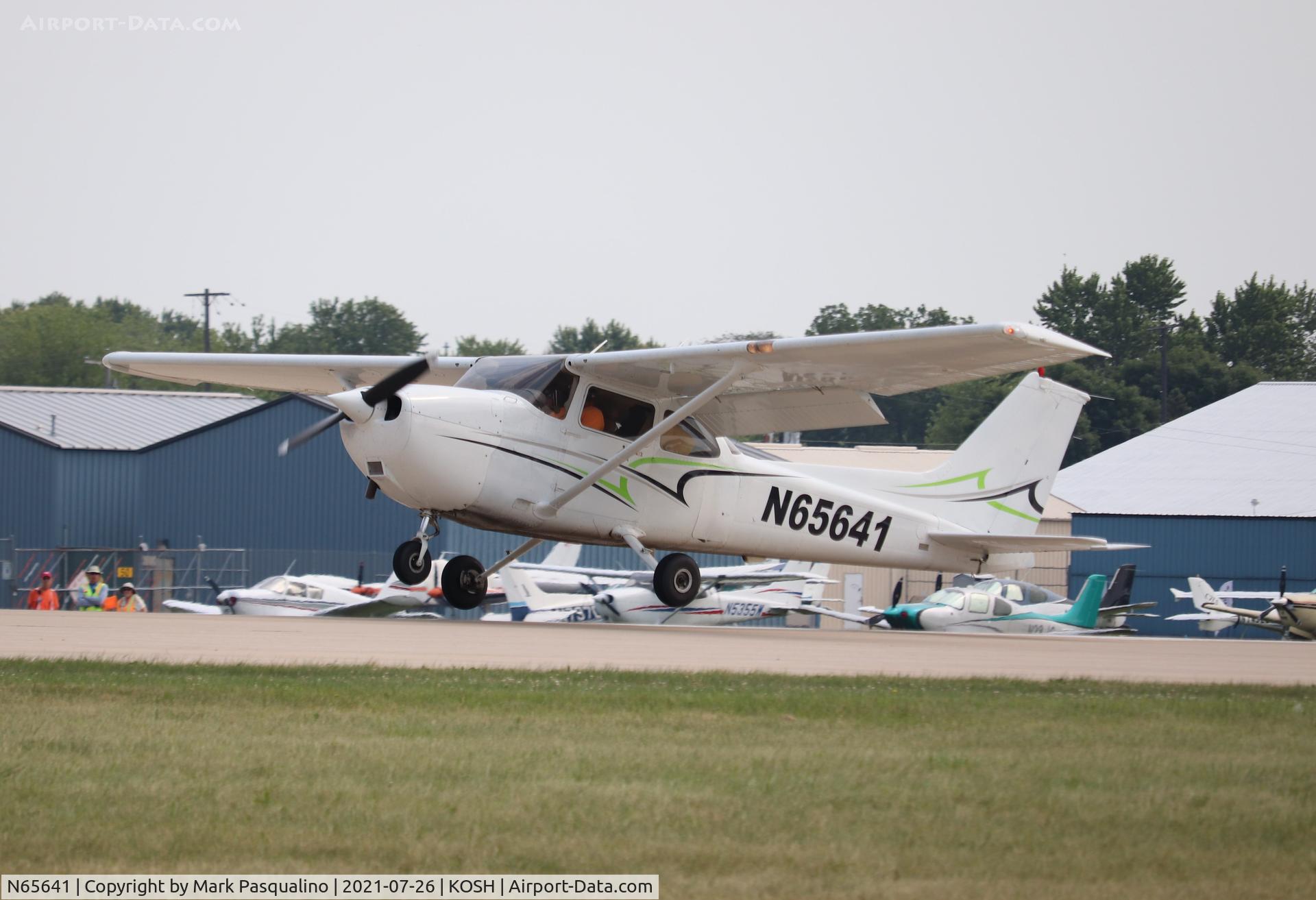 N65641, 2005 Cessna 172R C/N 17281233, Cessna 172R