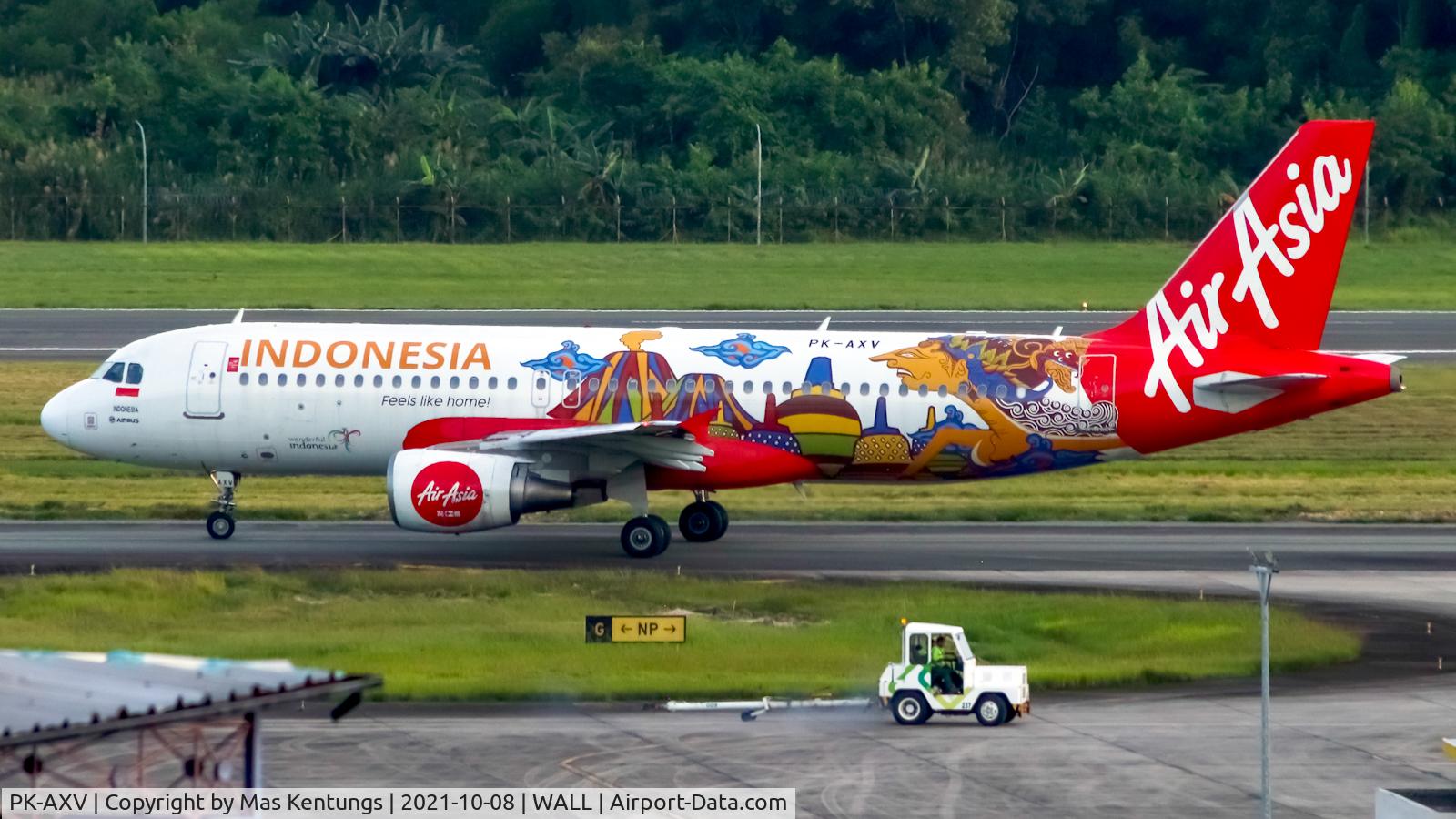 PK-AXV, 2011 Airbus A320-216 C/N 4889, This photo we're taken at Balikpapan
