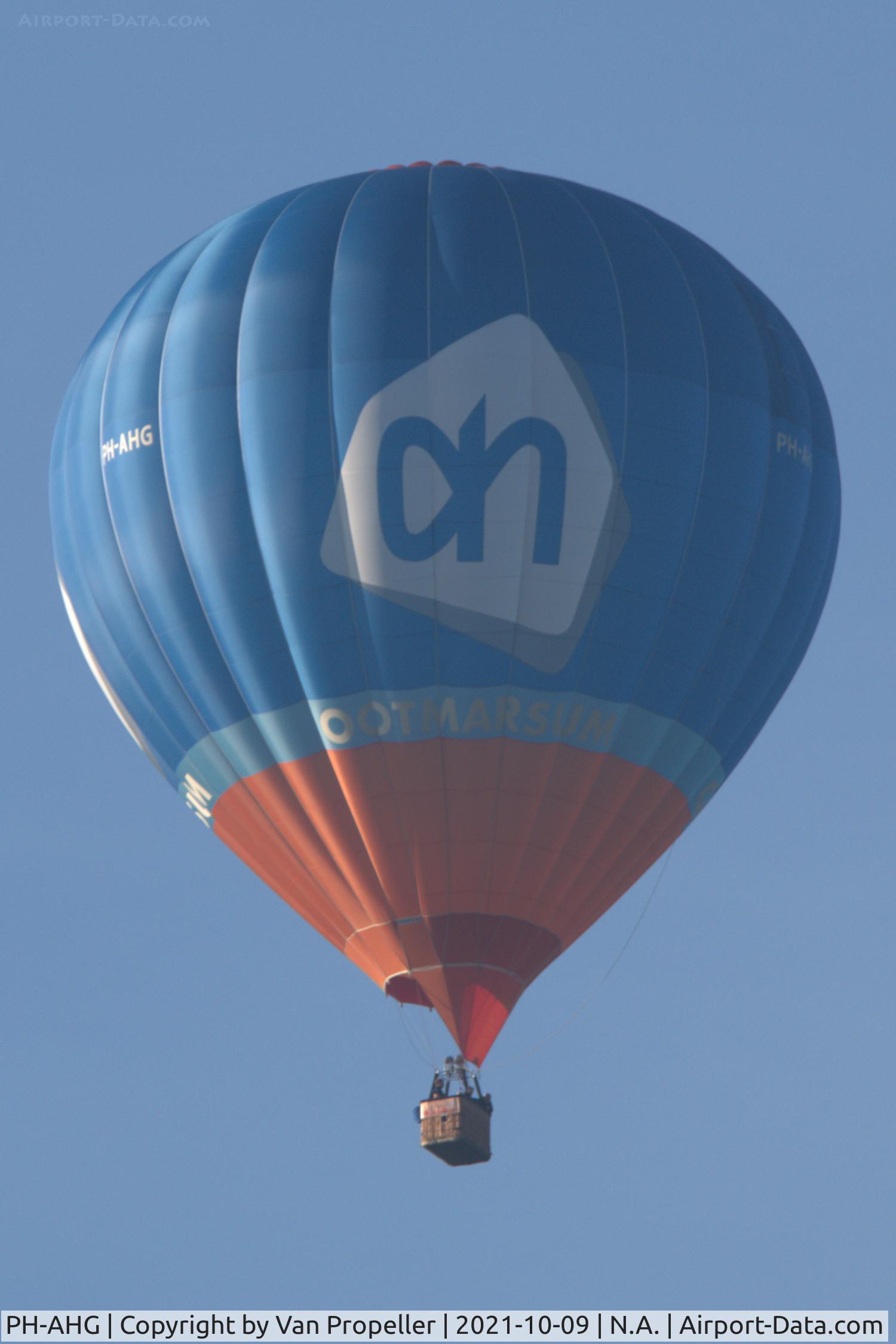 PH-AHG, 2014 Cameron Z-160 C/N 11807, Cameron Z-160 balloon over the eastern part of the Netherlands. The advertisement is for AH, Albert Heijn, a Dutch supermarket chain.