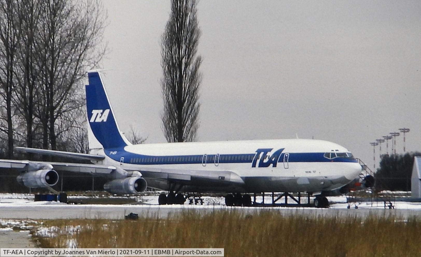 TF-AEA, 1964 Boeing 707-321C C/N 18714, Slide scan