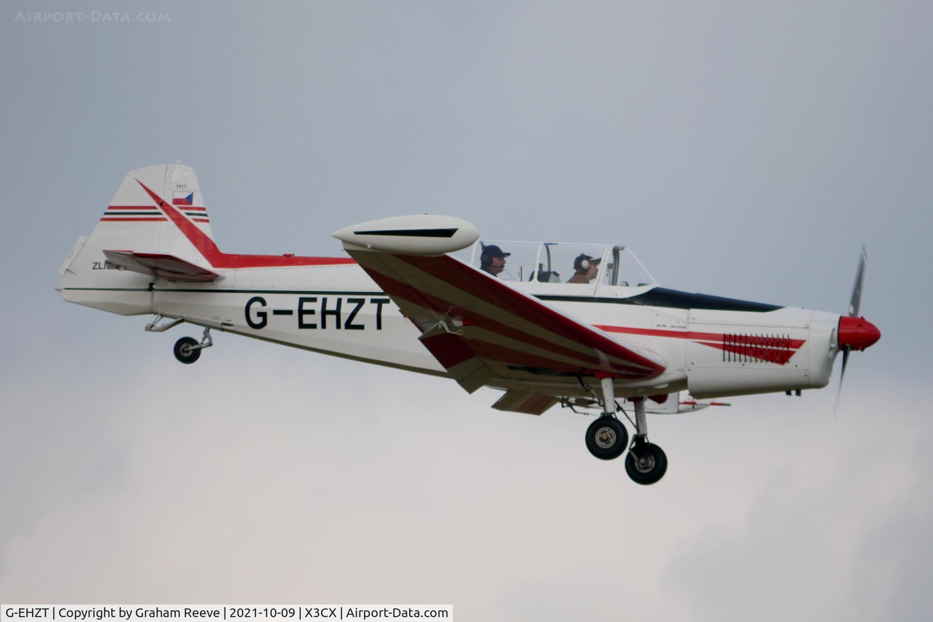 G-EHZT, 1974 Zlin Z-526F Trener Master C/N 1317, Landing at Northrepps with 