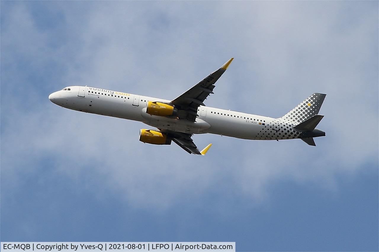 EC-MQB, 2017 Airbus A321-231 C/N 7599, Airbus A321-231, Climbing from rwy 24, Paris Orly airport (LFPO-ORY)