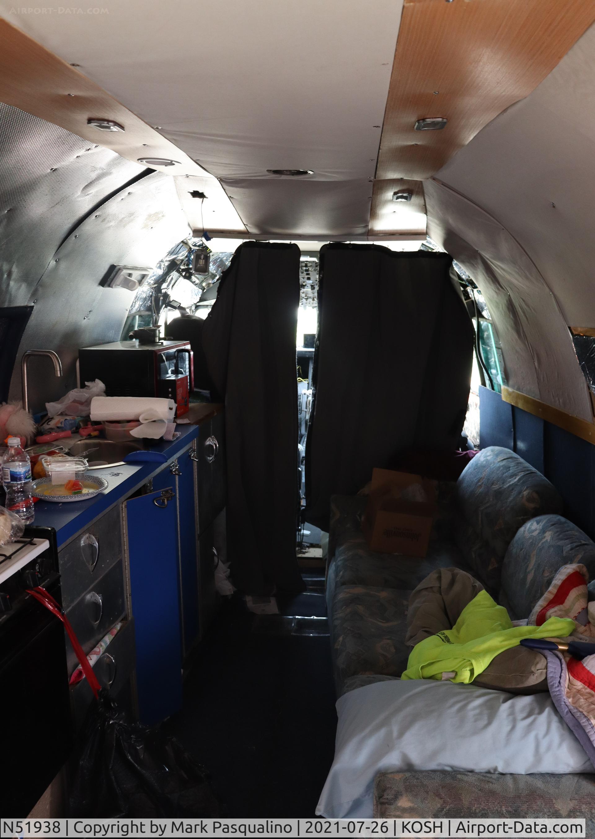 N51938, Douglas DC3C 1830-94 C/N 25956, Douglas DC3C