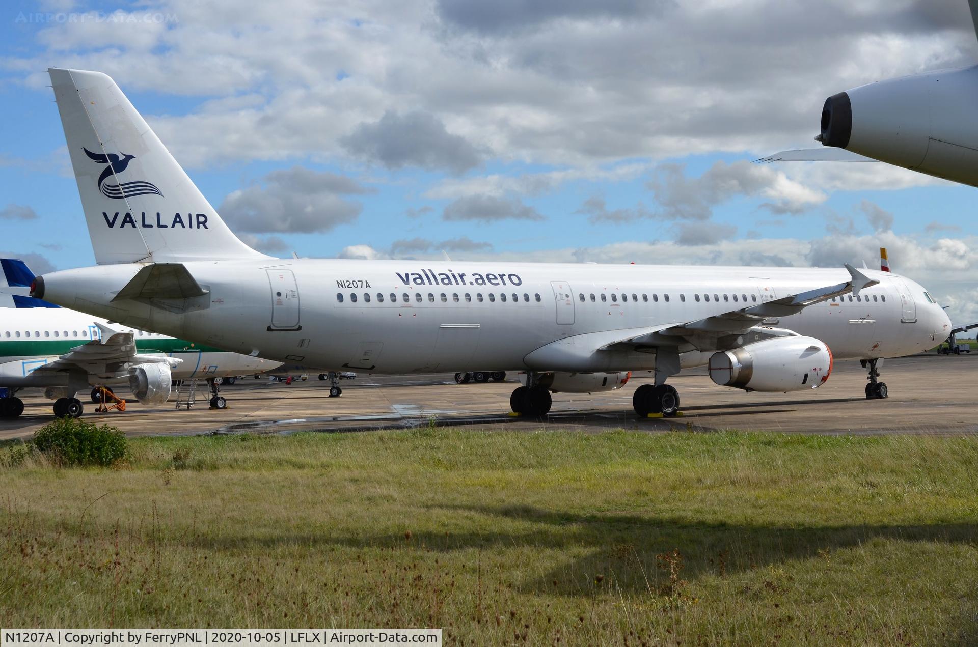 N1207A, 2000 Airbus A321-231 C/N 1207, Vallair A321 to be converted into a freighter for GlobalX Airlines