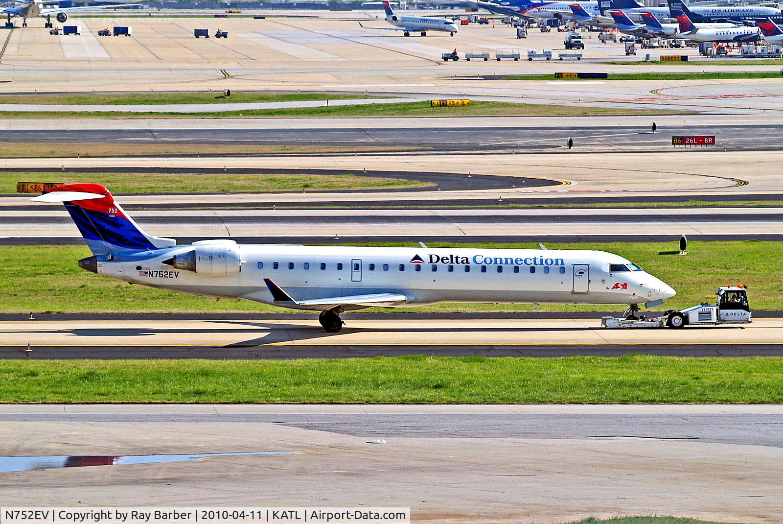 N752EV, Bombardier CRJ-701 (CL-600-2C10) Regional Jet C/N 10166, N752EV   Bombardier CRJ-701 [10166] (Delta Connection) Atlanta-Hartsfield~N 11/04/2010