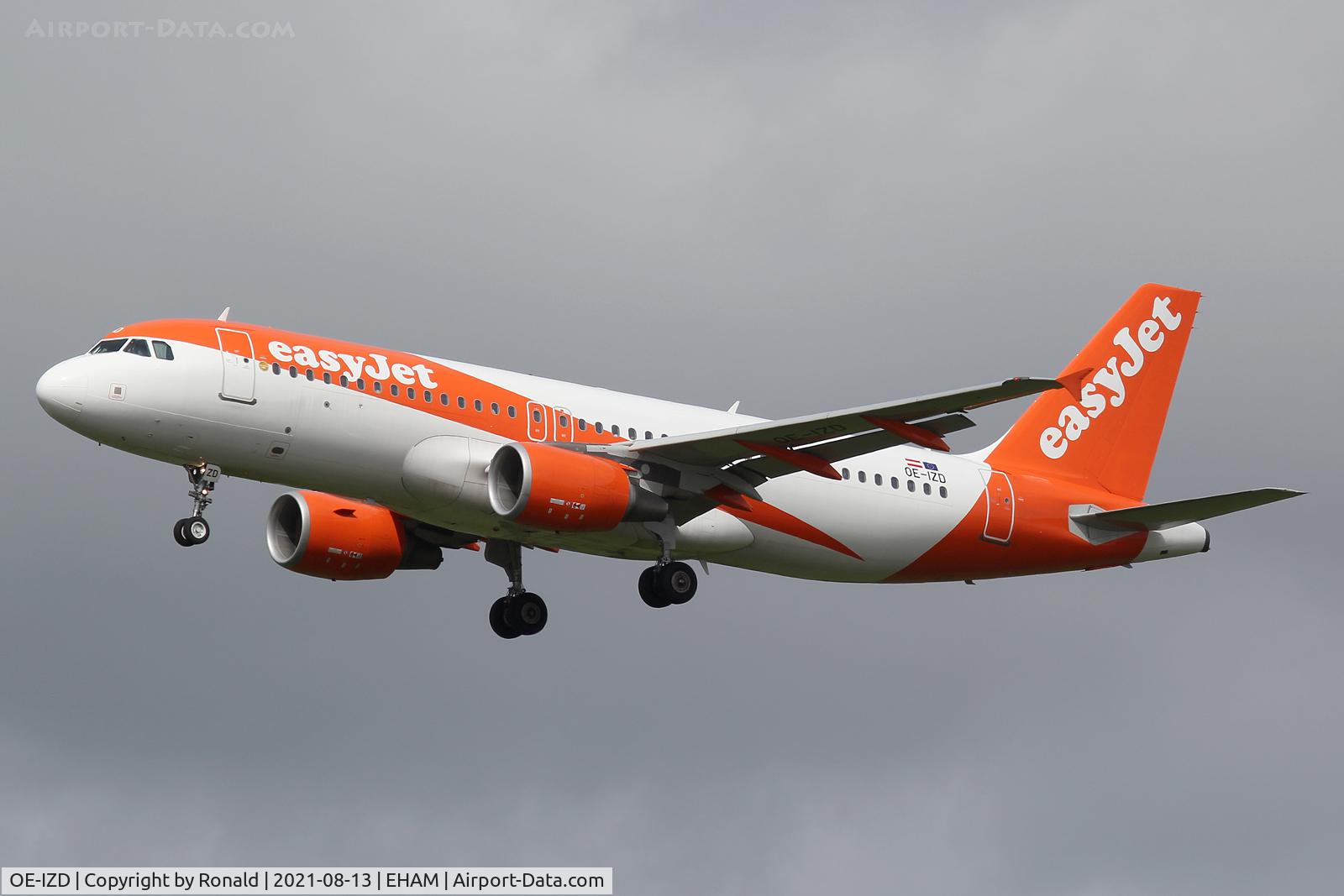 OE-IZD, 2010 Airbus A320-214 C/N 4581, at spl
