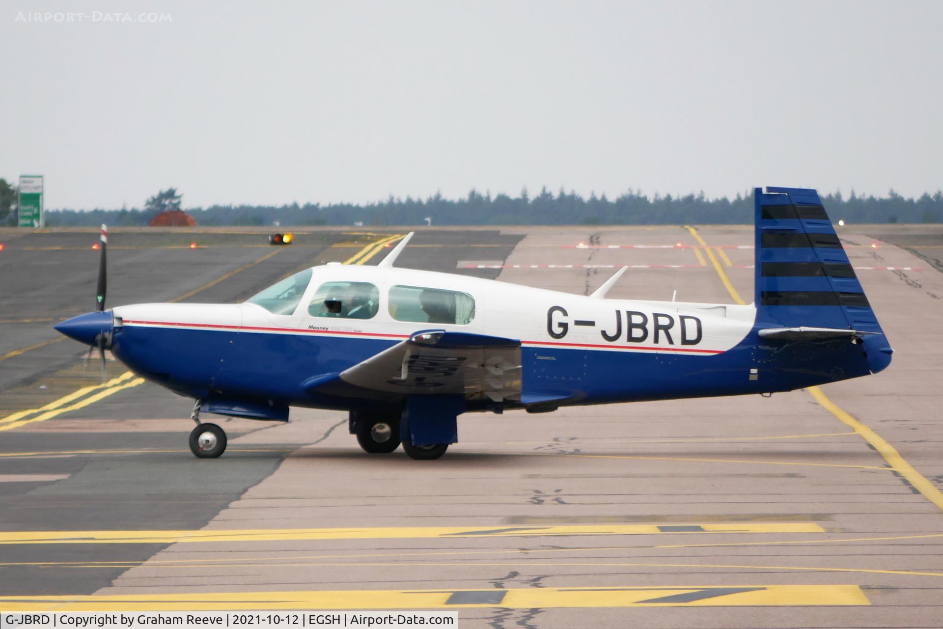 G-JBRD, 1985 Mooney M20K C/N 25-1001, Just landed at Norwich.