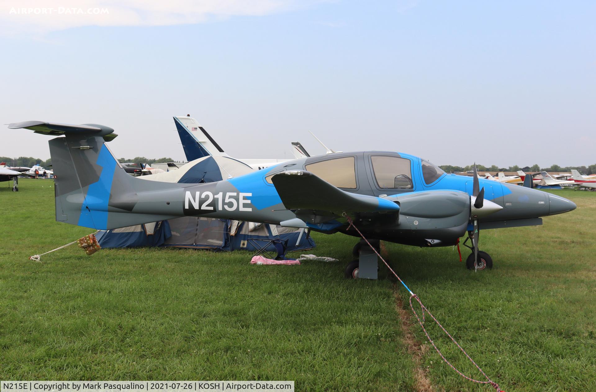 N215E, 2020 Diamond DA-62 C/N 62.C030, Diamond DA 62