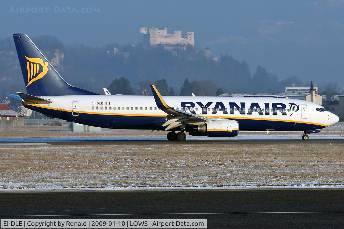 EI-DLE, 2006 Boeing 737-8AS C/N 33587, at lows