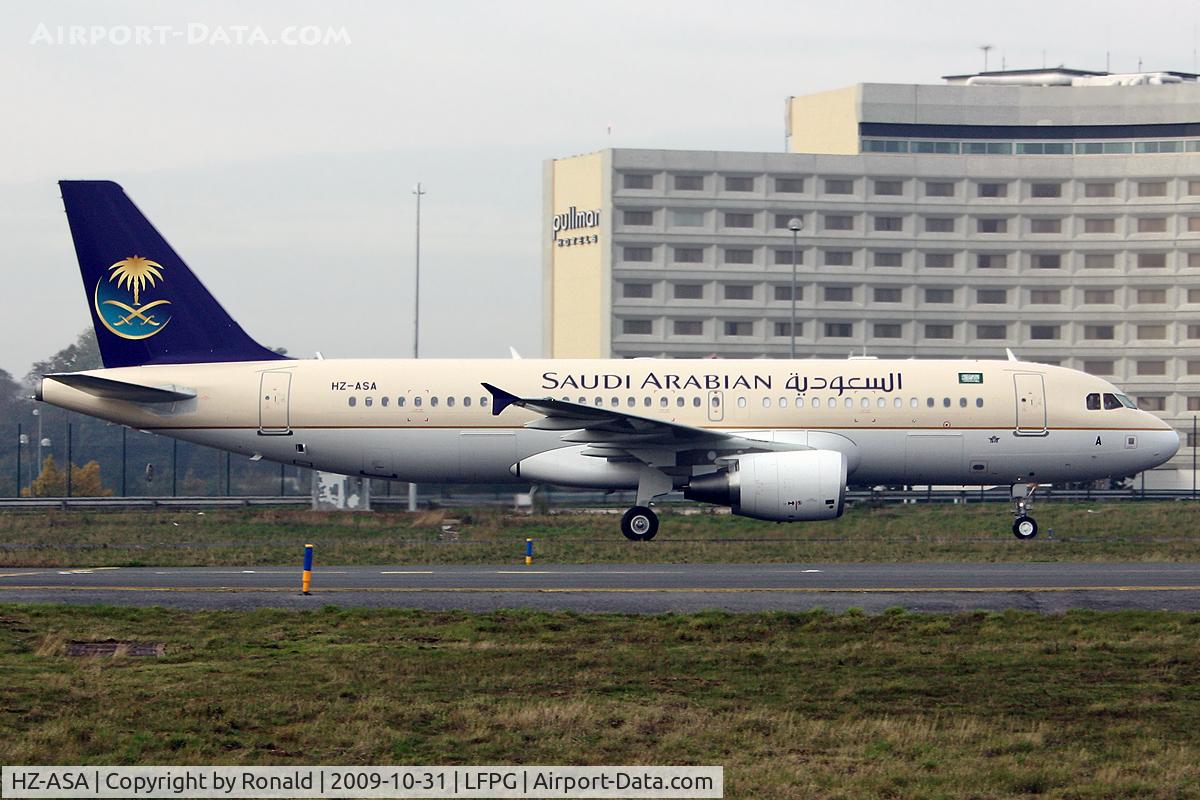 HZ-ASA, 2009 Airbus A320-214 C/N 4081, at cdg