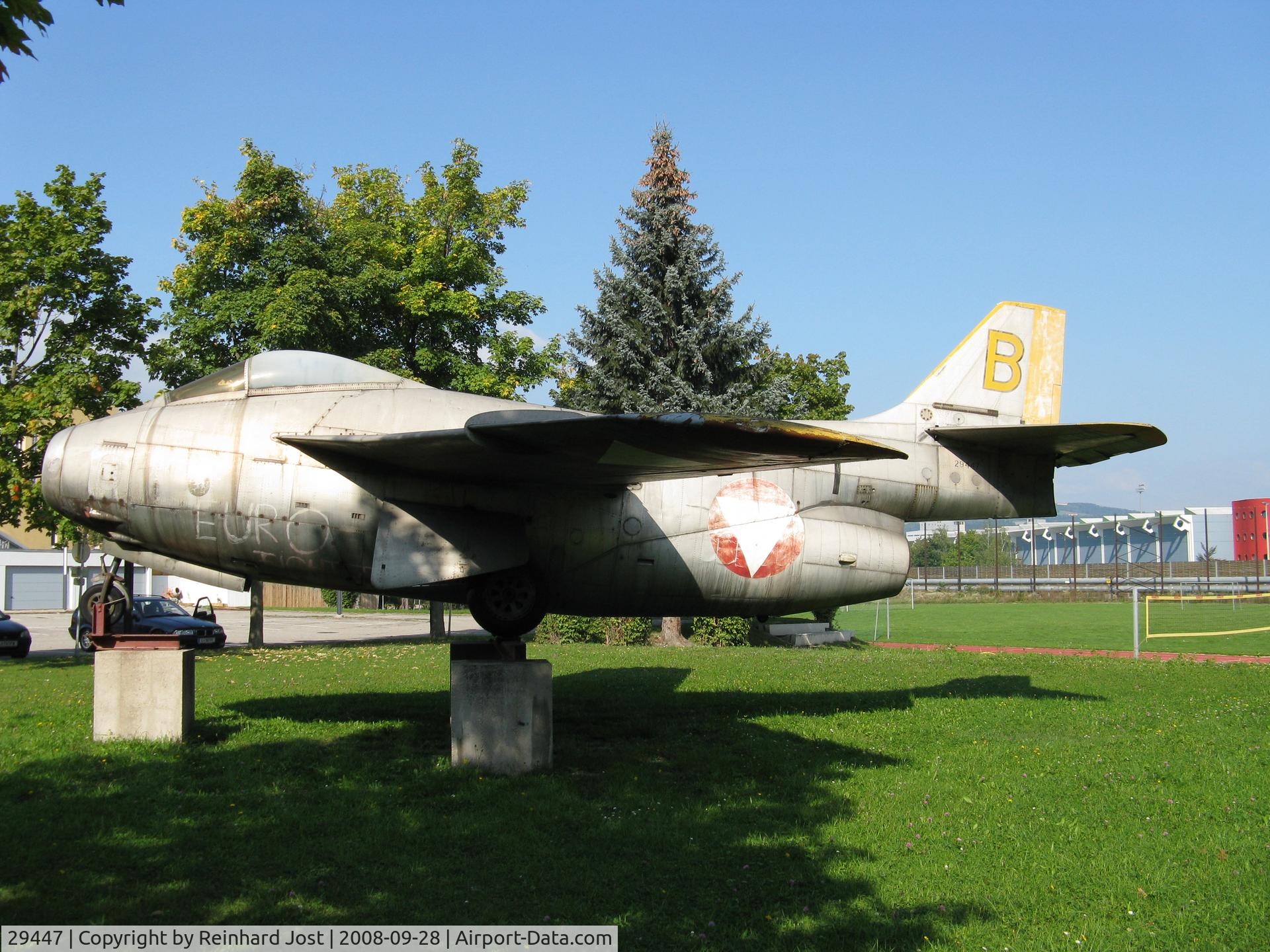 29447, Saab J-29F Tunnan C/N 29447, Yellow B at the Technical College Paul-Hahn-Strasse, Linz, Austria