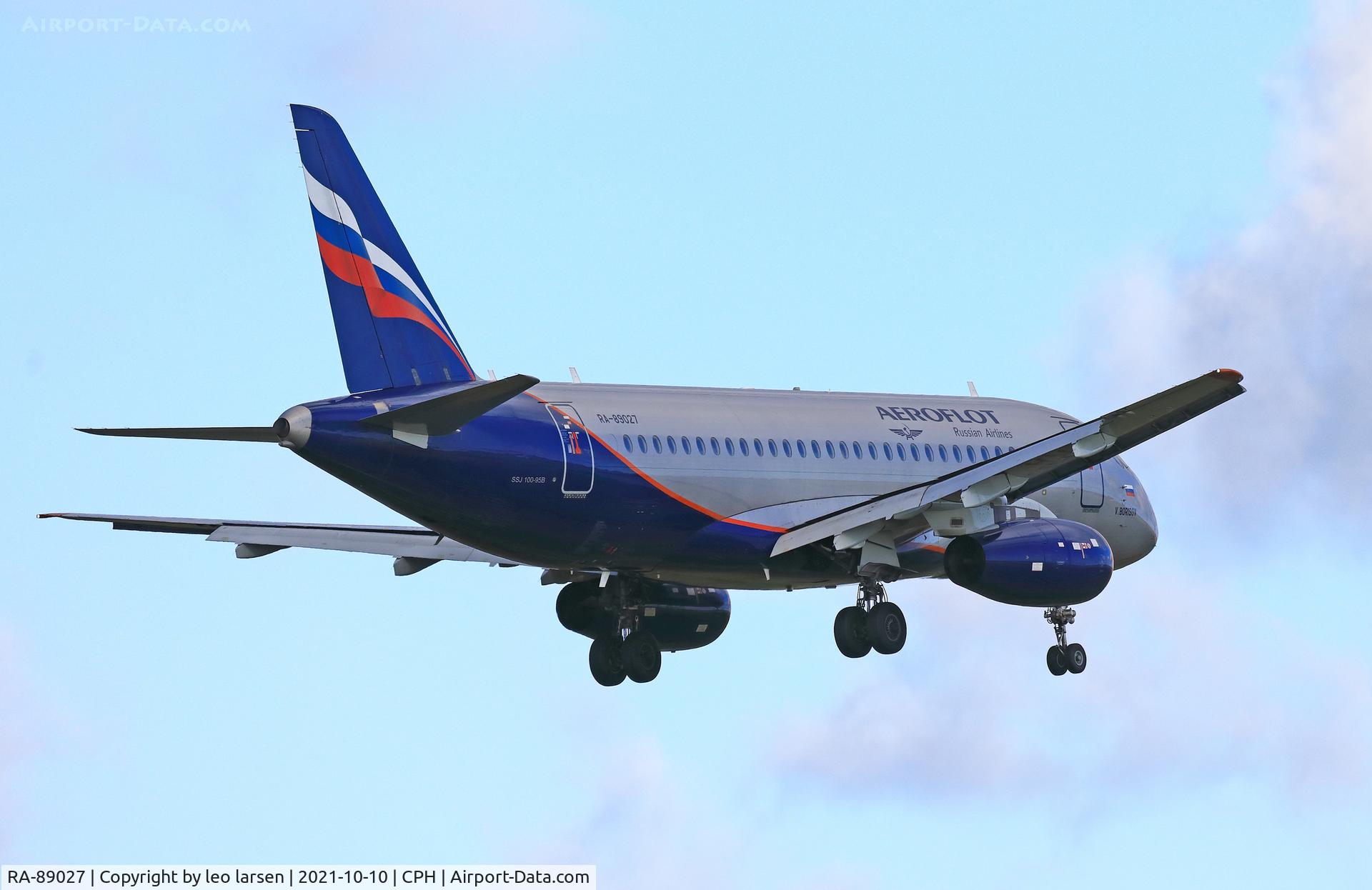 RA-89027, 2014 Sukhoi SuperJet 100-95B C/N 95053, Copenhagen 10.10.2021 L/D 04L