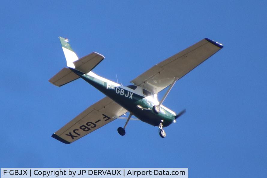F-GBJX, Reims F152 C/N 1568, Aux alentours du Mans