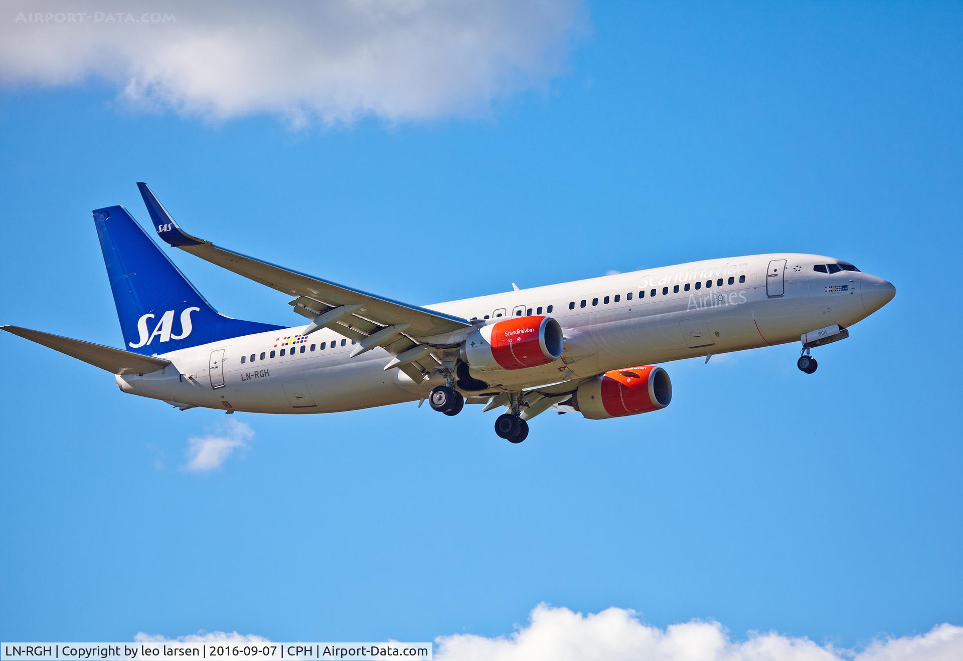 LN-RGH, 2013 Boeing 737-86N C/N 41266, Copenhagen 5.9.2016