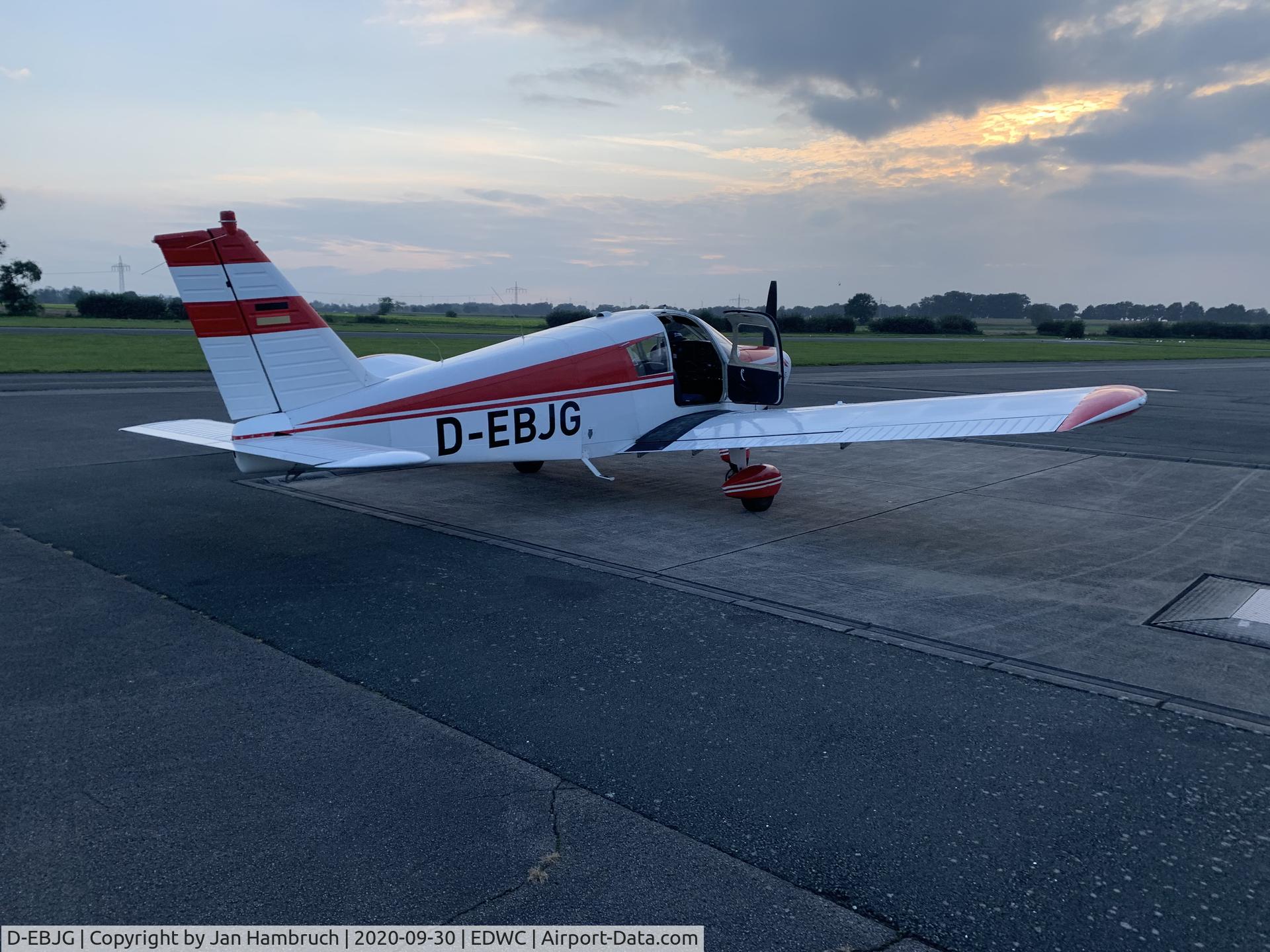 D-EBJG, Piper PA-28-140 C/N 28-21500, D-EBJG at Filling Station in Damme