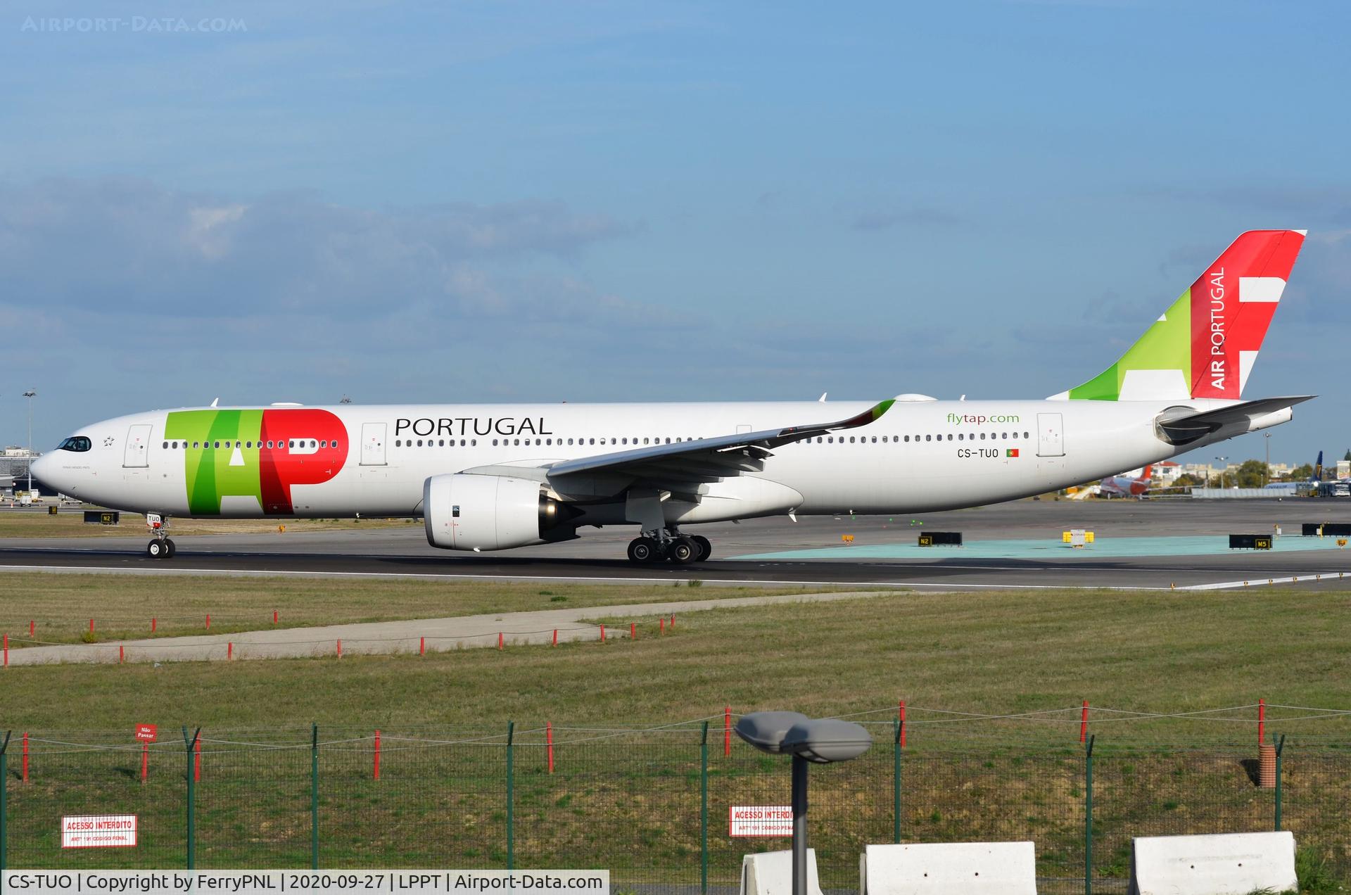 CS-TUO, 2019 Airbus A330-941 C/N 1922, TAP A339 lining-up
