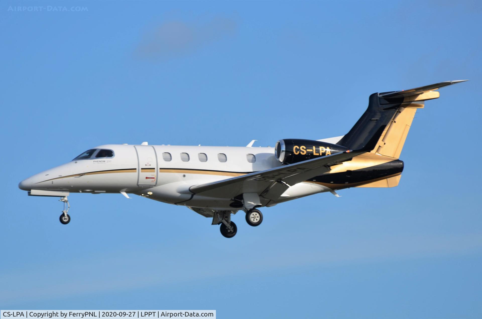 CS-LPA, 2014 Embraer EMB-505 Phenom 300 C/N 50500187, Netjets EMB505 in  non-regular paint scheme