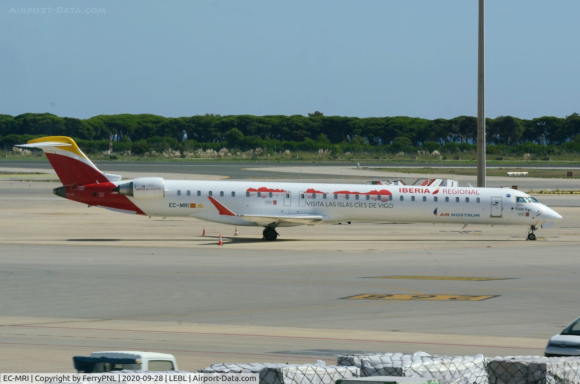 EC-MRI, 2017 Bombardier CRJ-1000 (CL-600-2E25) C/N 19056, Air Nostrum CL1000 in Iberia regional colors