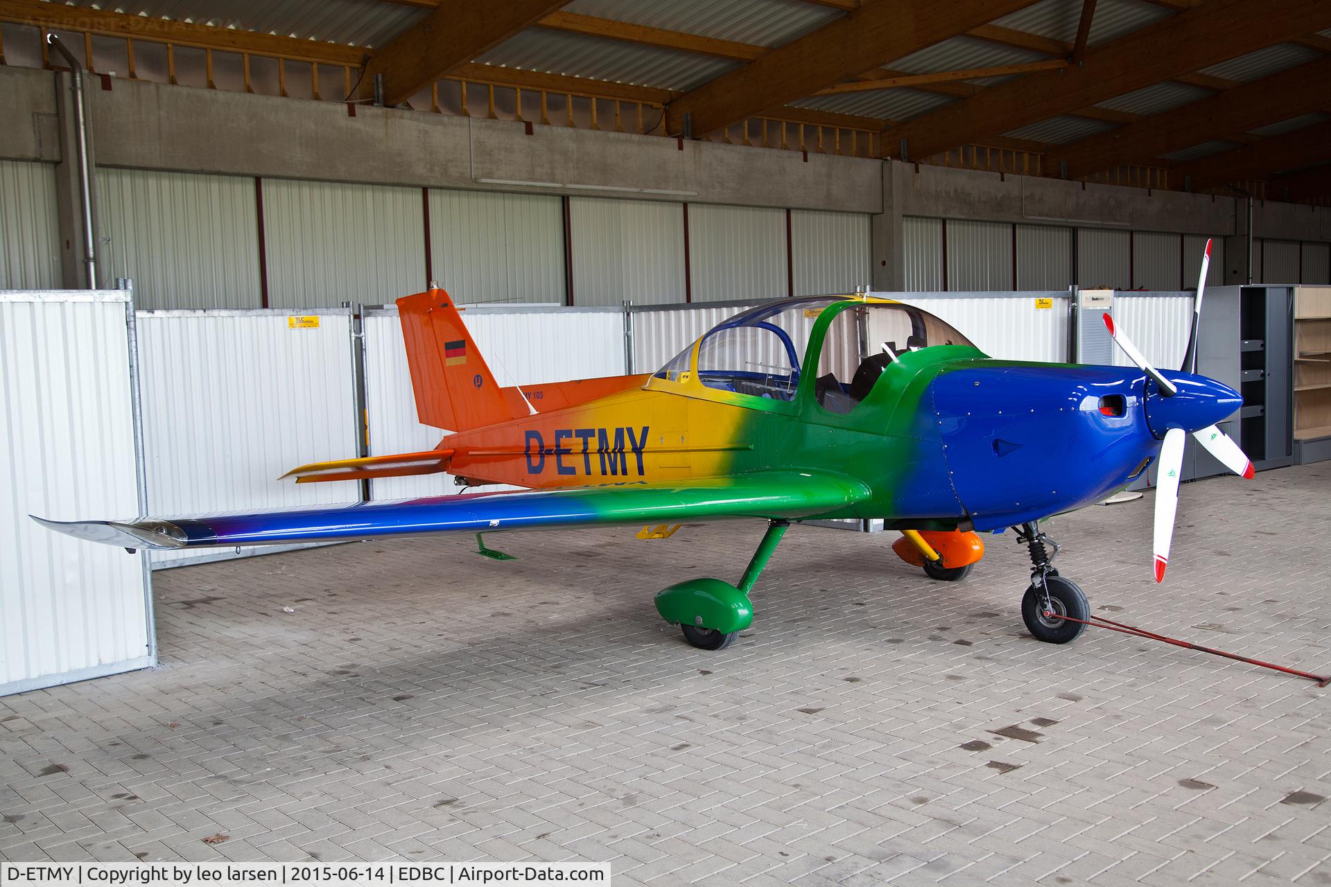 D-ETMY, Mylius My 103 Mistral C/N V-1, Ballenstedt 14.6.2015