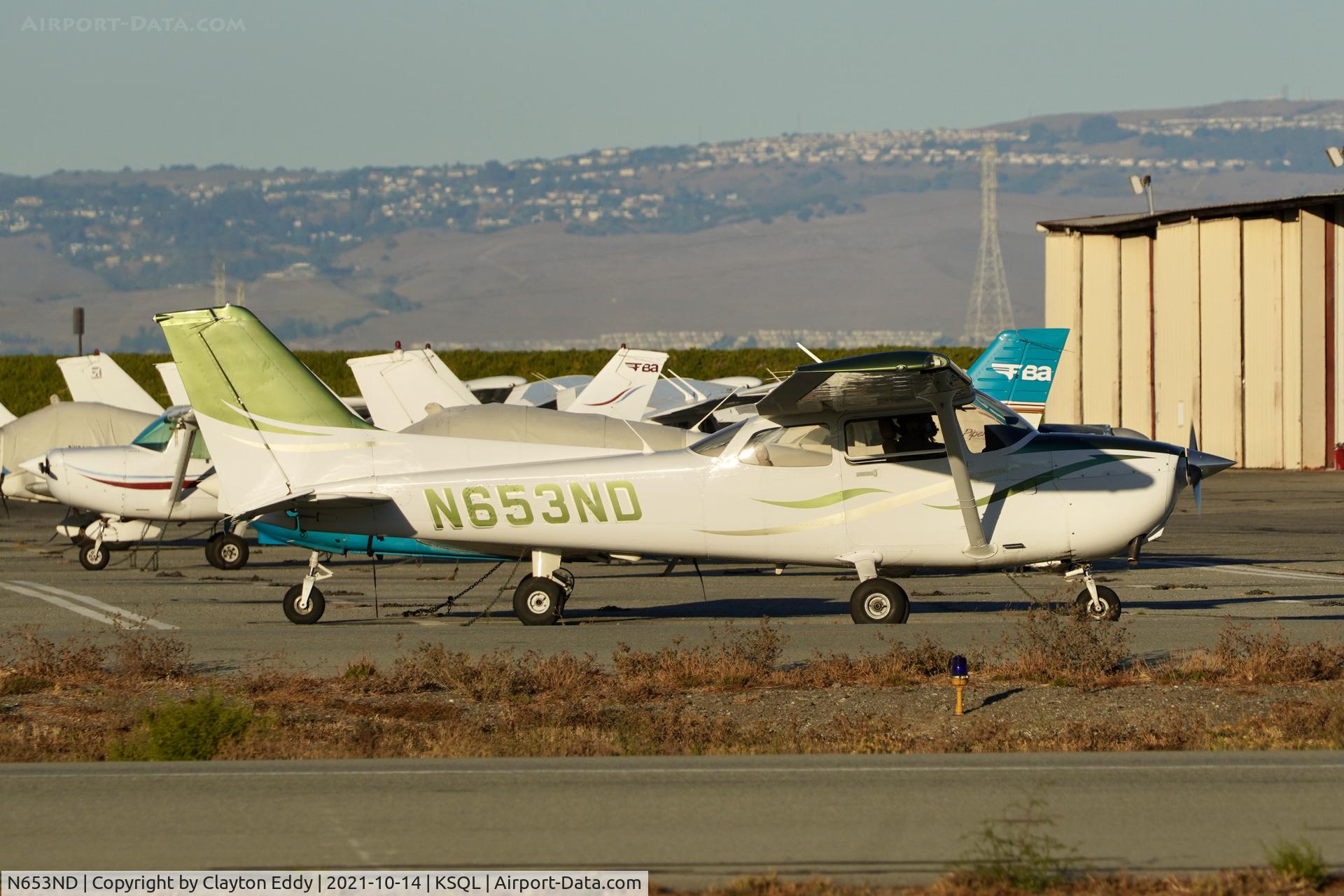 N653ND, 2014 Cessna 172S Skyhawk C/N 172S11469, San Carlos airport California 2021.