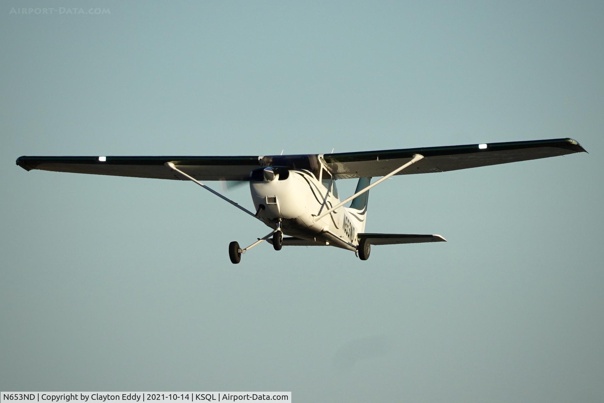 N653ND, 2014 Cessna 172S Skyhawk C/N 172S11469, San Carlos airport California 2021.
