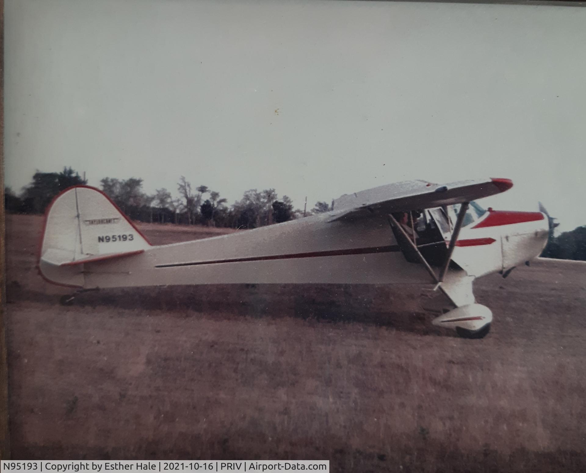 N95193, 1946 Taylorcraft BC12-D C/N 9593, Owned by Leland Hale, restored by Dean Emerson. Located in Tom Bean Texas private strip.