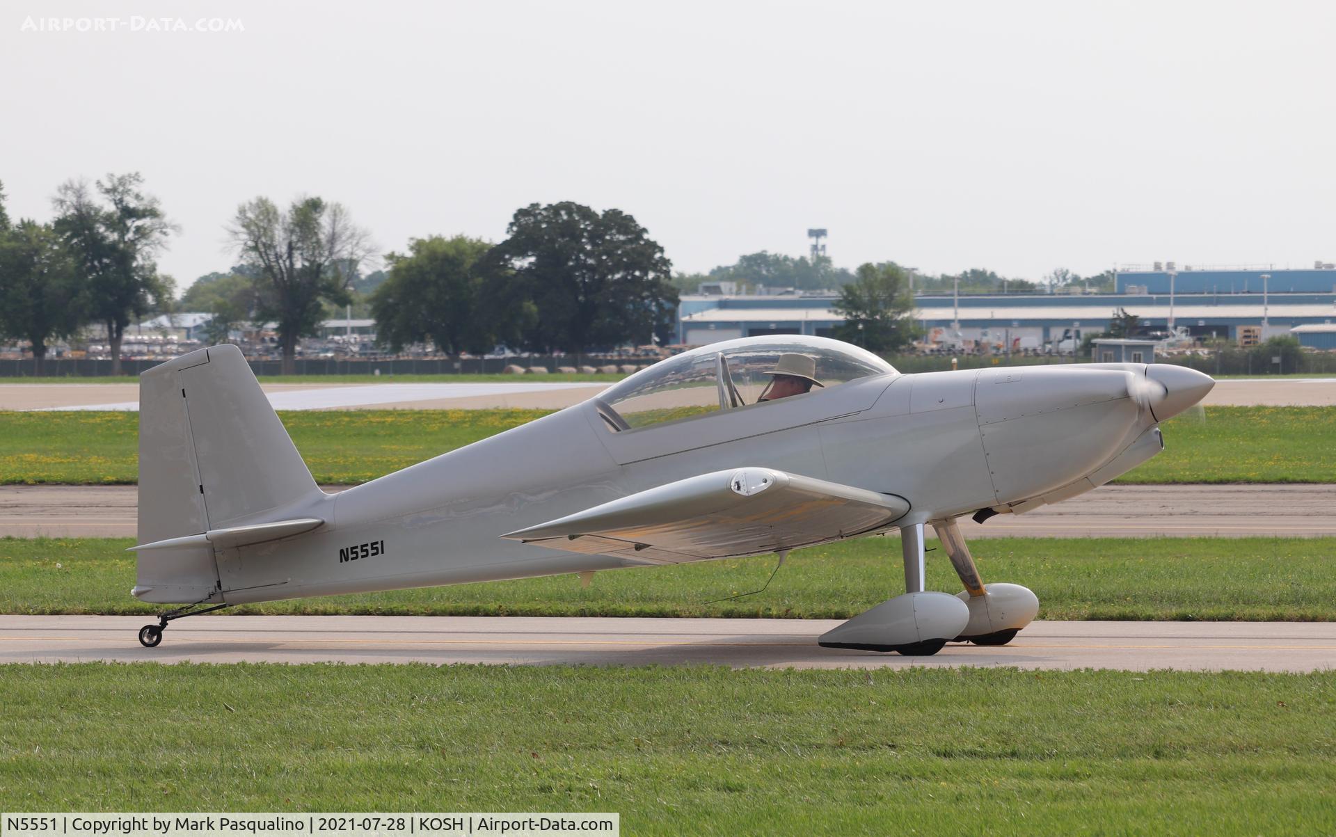 N5551, 2010 Vans RV-8 C/N 82605, Vans RV-8