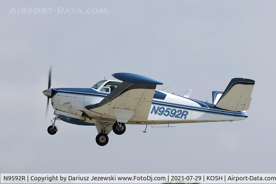 N9592R, 1959 Beech M35 Bonanza C/N D-6177, Beech M35 Bonanza  C/N D-6177, N9592R