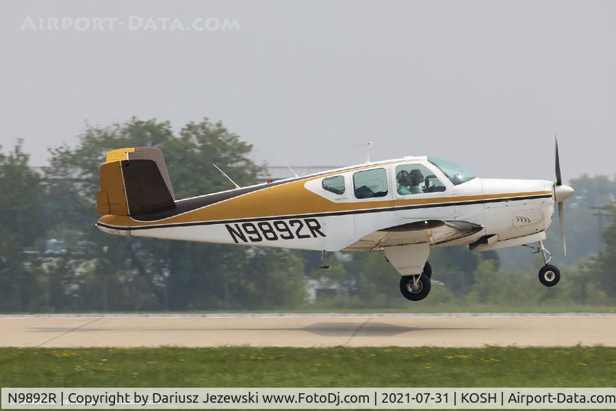 N9892R, 1960 Beech M35 Bonanza C/N D-6441, Beech M35 Bonanza  C/N D-6441, N9892R