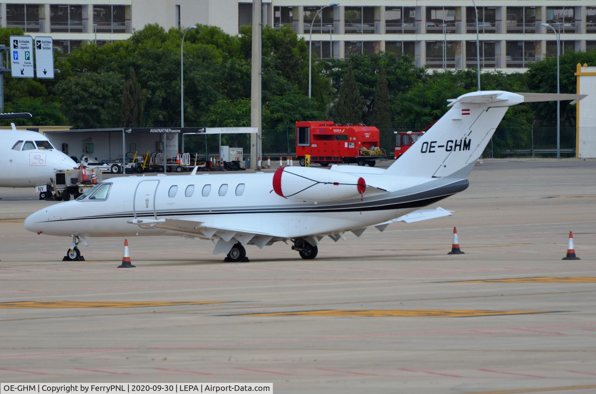 OE-GHM, 2019 Cessna 525C CitationJet CJ4 C/N 525C-0294, Ce525C parked
