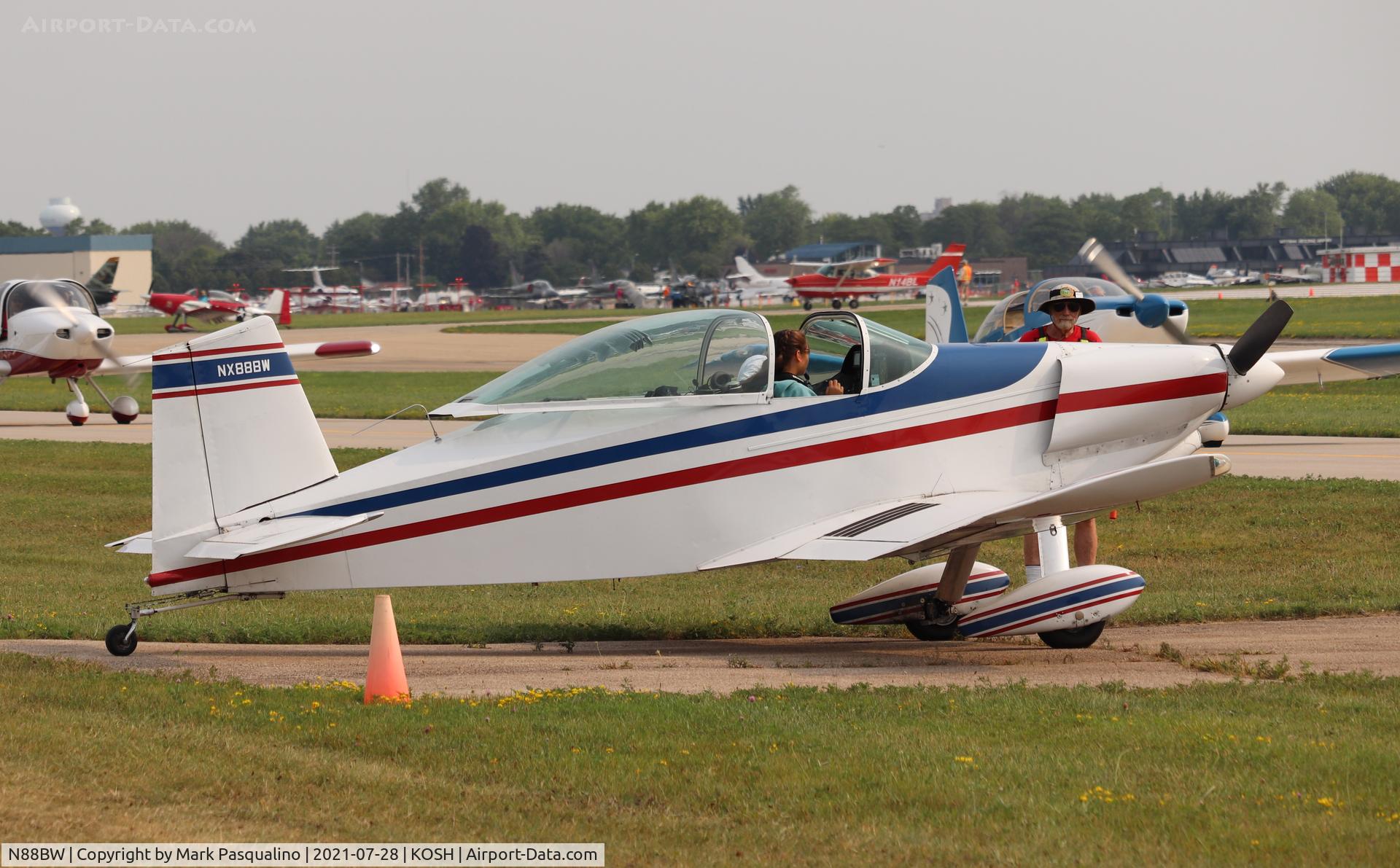 N88BW, 1976 Thorp T-18 Tiger C/N 817, Thorp T-18