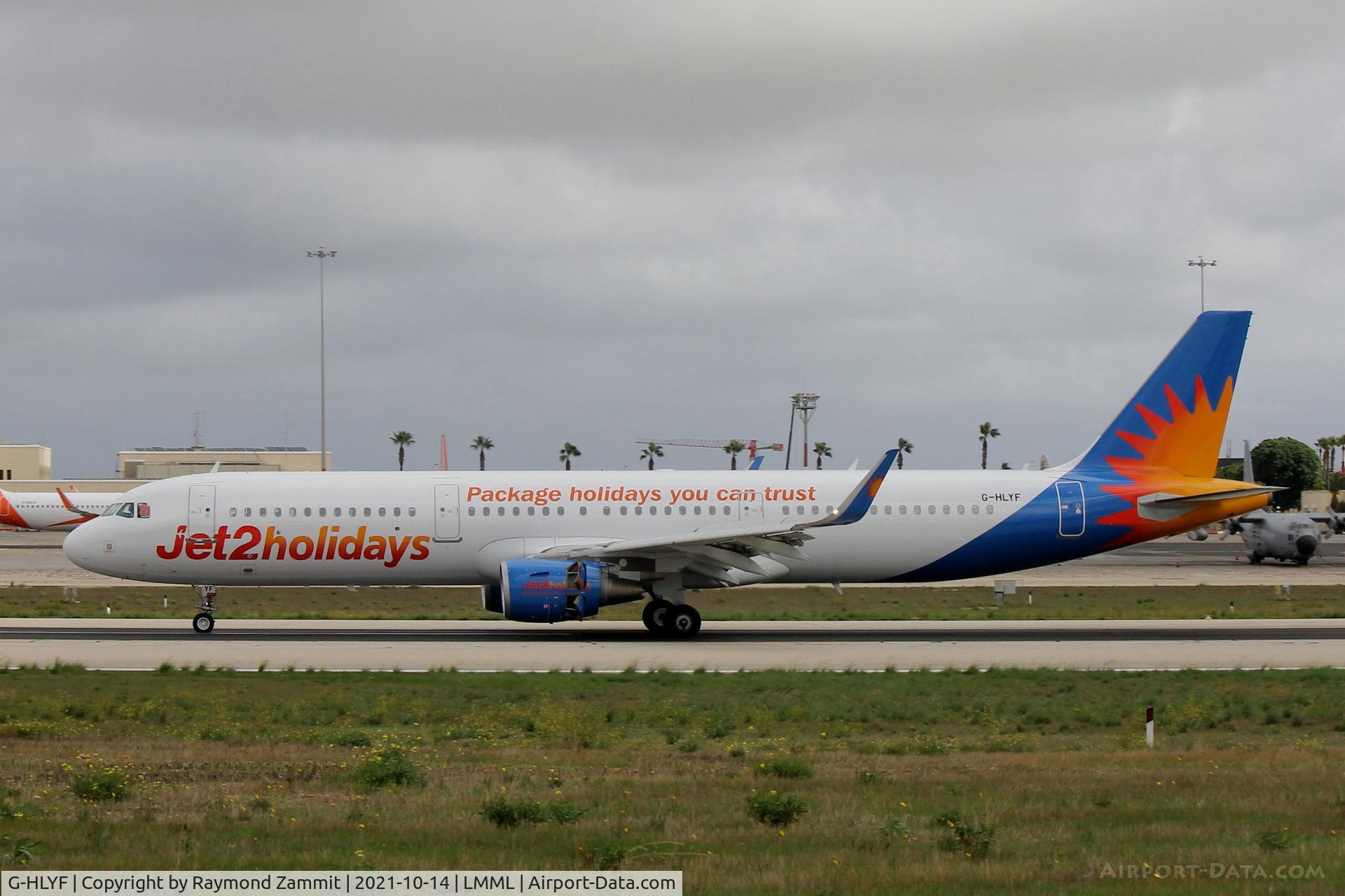 G-HLYF, 2015 Airbus A321-211 C/N 6639, A321 G-HLYF Jet2Com