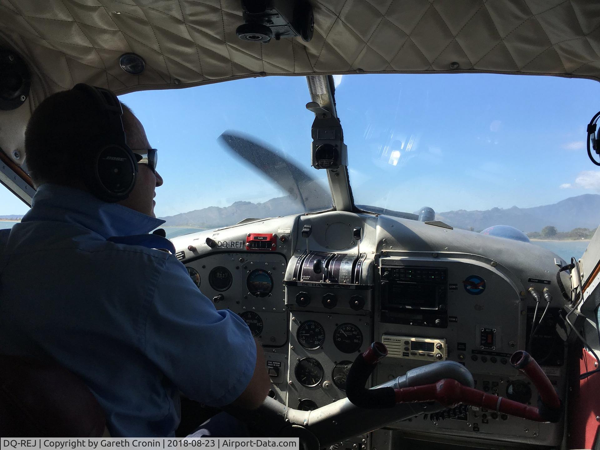 DQ-REJ, 1964 De Havilland Canada DHC-2 Beaver Mk.I C/N 1544, Cockpit of DQ-REJ en route from Turtle Airways base on Viti Levu to Qalito, Castaway Island, Fiji.