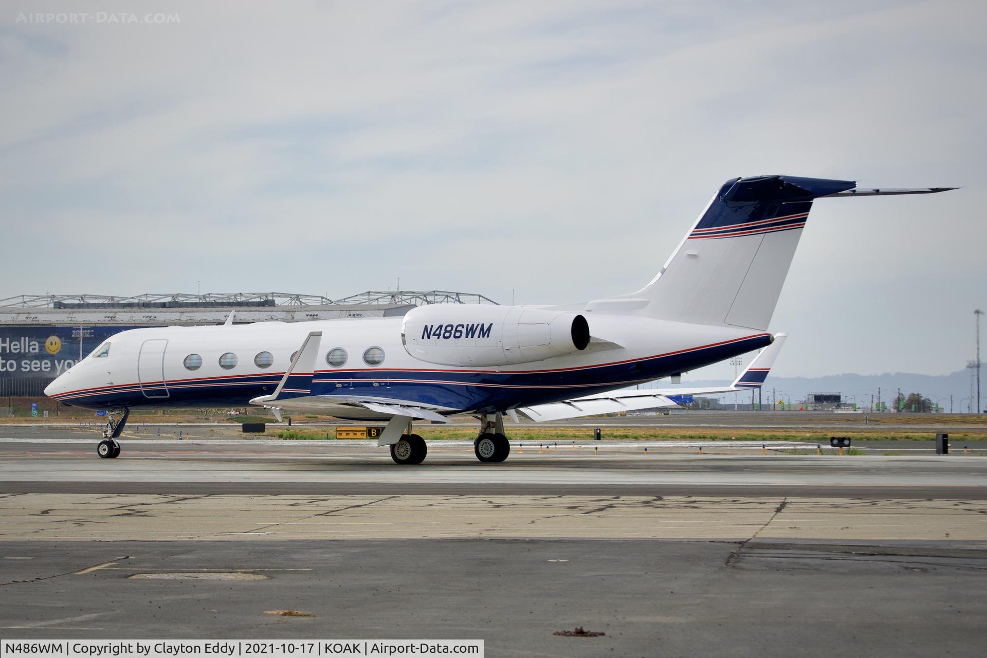 N486WM, 2007 Gulfstream Aerospace GIV-X (350) C/N 4086, North Field Oakland airport 2021.
