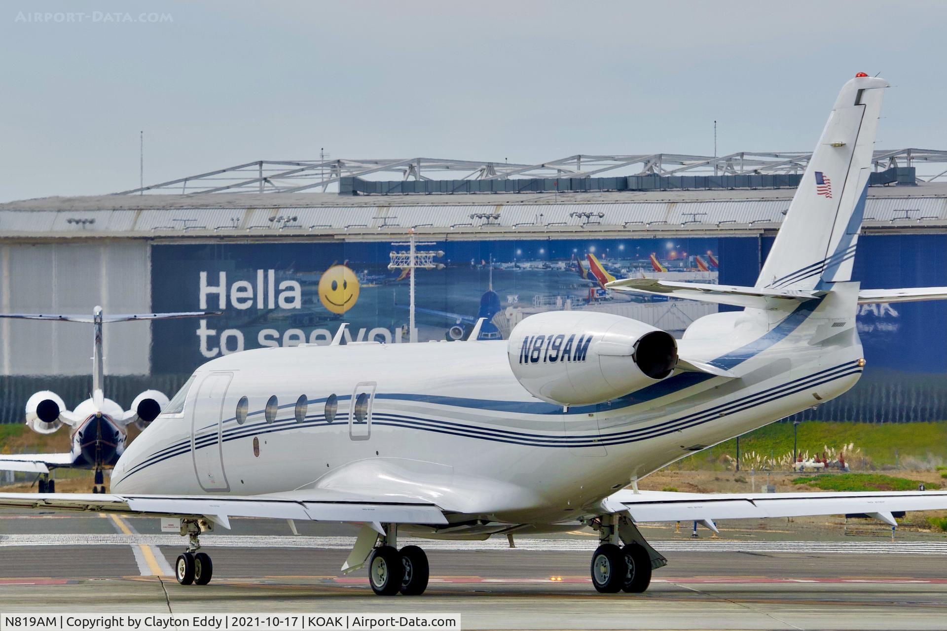 N819AM, 2008 Israel Aircraft Industries Gulfstream G150 C/N 272, North Field airport Oakland California 2021.