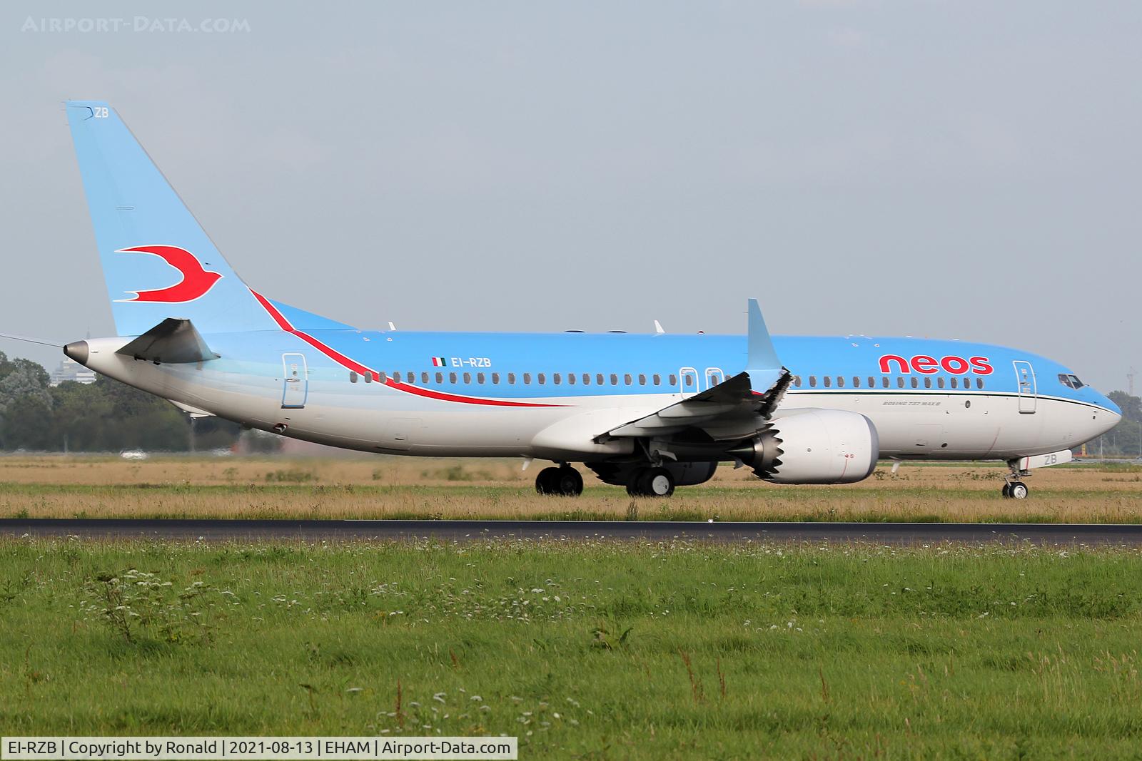 EI-RZB, 2019 Boeing 737-8 MAX C/N 43920, at spl
