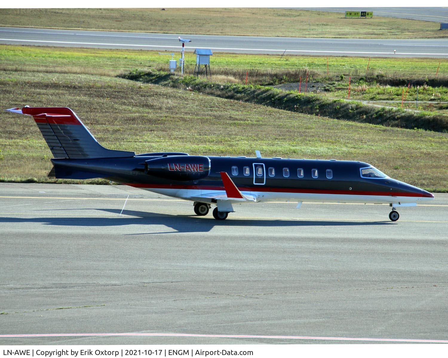 LN-AWE, 2001 Learjet 45 C/N 45-005, LN-AWE in OSL